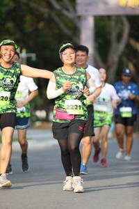 BIB: 2221
                            <button type="button" onclick="openModal(3627917)" class="btn btn-primary btn-sm float-right btn-popup" data-toggle="modal" data-target=".modal-high-quality">
                        <i class="fas fa-shopping-cart"></i> Add to Cart
                    </button>
                                            <button type="button" onclick="isThisMe(3627917, true)" class="btn btn-success btn-sm float-right btn-popup btn-isme hidden" data-toggle="tooltip" data-placement="bottom" title="นี่คือรูปของคุณใช่ไหม คลิกที่นี่เพื่อเอาเข้าอัลบั้ม">
                        <i class="fas fa-plus"></i> Add to album
                    </button>
                    <button type="button" onclick="isThisMe(3627917, false)" class="btn btn-warning btn-sm float-right btn-popup btn-isnotme hidden">
                        <i class="fas fa-ban"></i> Remove from album
                    </button>