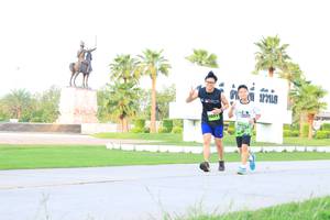 BIB: 
                            <button type="button" onclick="openModal(3675577)" class="btn btn-primary btn-sm float-right btn-popup" data-toggle="modal" data-target=".modal-high-quality">
                        <i class="fas fa-shopping-cart"></i> Add to Cart
                    </button>
                                            <button type="button" onclick="isThisMe(3675577, true)" class="btn btn-success btn-sm float-right btn-popup btn-isme hidden" data-toggle="tooltip" data-placement="bottom" title="นี่คือรูปของคุณใช่ไหม คลิกที่นี่เพื่อเอาเข้าอัลบั้ม">
                        <i class="fas fa-plus"></i> Add to album
                    </button>
                    <button type="button" onclick="isThisMe(3675577, false)" class="btn btn-warning btn-sm float-right btn-popup btn-isnotme hidden">
                        <i class="fas fa-ban"></i> Remove from album
                    </button>