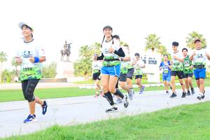 BIB: 
                            <button type="button" onclick="openModal(3680365)" class="btn btn-primary btn-sm float-right btn-popup" data-toggle="modal" data-target=".modal-high-quality">
                        <i class="fas fa-shopping-cart"></i> Add to Cart
                    </button>
                                            <button type="button" onclick="isThisMe(3680365, true)" class="btn btn-success btn-sm float-right btn-popup btn-isme hidden" data-toggle="tooltip" data-placement="bottom" title="นี่คือรูปของคุณใช่ไหม คลิกที่นี่เพื่อเอาเข้าอัลบั้ม">
                        <i class="fas fa-plus"></i> Add to album
                    </button>
                    <button type="button" onclick="isThisMe(3680365, false)" class="btn btn-warning btn-sm float-right btn-popup btn-isnotme hidden">
                        <i class="fas fa-ban"></i> Remove from album
                    </button>