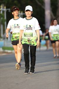 BIB: 
                            <button type="button" onclick="openModal(3620967)" class="btn btn-primary btn-sm float-right btn-popup" data-toggle="modal" data-target=".modal-high-quality">
                        <i class="fas fa-shopping-cart"></i> Add to Cart
                    </button>
                                            <button type="button" onclick="isThisMe(3620967, true)" class="btn btn-success btn-sm float-right btn-popup btn-isme hidden" data-toggle="tooltip" data-placement="bottom" title="นี่คือรูปของคุณใช่ไหม คลิกที่นี่เพื่อเอาเข้าอัลบั้ม">
                        <i class="fas fa-plus"></i> Add to album
                    </button>
                    <button type="button" onclick="isThisMe(3620967, false)" class="btn btn-warning btn-sm float-right btn-popup btn-isnotme hidden">
                        <i class="fas fa-ban"></i> Remove from album
                    </button>