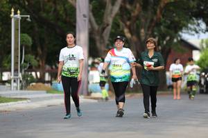 BIB: 
                            <button type="button" onclick="openModal(3631828)" class="btn btn-primary btn-sm float-right btn-popup" data-toggle="modal" data-target=".modal-high-quality">
                        <i class="fas fa-shopping-cart"></i> Add to Cart
                    </button>
                                            <button type="button" onclick="isThisMe(3631828, true)" class="btn btn-success btn-sm float-right btn-popup btn-isme hidden" data-toggle="tooltip" data-placement="bottom" title="นี่คือรูปของคุณใช่ไหม คลิกที่นี่เพื่อเอาเข้าอัลบั้ม">
                        <i class="fas fa-plus"></i> Add to album
                    </button>
                    <button type="button" onclick="isThisMe(3631828, false)" class="btn btn-warning btn-sm float-right btn-popup btn-isnotme hidden">
                        <i class="fas fa-ban"></i> Remove from album
                    </button>