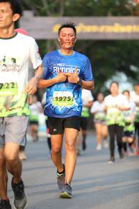 BIB: 1975
                            <button type="button" onclick="openModal(3598845)" class="btn btn-primary btn-sm float-right btn-popup" data-toggle="modal" data-target=".modal-high-quality">
                        <i class="fas fa-shopping-cart"></i> Add to Cart
                    </button>
                                            <button type="button" onclick="isThisMe(3598845, true)" class="btn btn-success btn-sm float-right btn-popup btn-isme hidden" data-toggle="tooltip" data-placement="bottom" title="นี่คือรูปของคุณใช่ไหม คลิกที่นี่เพื่อเอาเข้าอัลบั้ม">
                        <i class="fas fa-plus"></i> Add to album
                    </button>
                    <button type="button" onclick="isThisMe(3598845, false)" class="btn btn-warning btn-sm float-right btn-popup btn-isnotme hidden">
                        <i class="fas fa-ban"></i> Remove from album
                    </button>