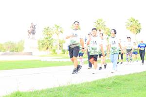 BIB: 
                            <button type="button" onclick="openModal(3694329)" class="btn btn-primary btn-sm float-right btn-popup" data-toggle="modal" data-target=".modal-high-quality">
                        <i class="fas fa-shopping-cart"></i> Add to Cart
                    </button>
                                            <button type="button" onclick="isThisMe(3694329, true)" class="btn btn-success btn-sm float-right btn-popup btn-isme hidden" data-toggle="tooltip" data-placement="bottom" title="นี่คือรูปของคุณใช่ไหม คลิกที่นี่เพื่อเอาเข้าอัลบั้ม">
                        <i class="fas fa-plus"></i> Add to album
                    </button>
                    <button type="button" onclick="isThisMe(3694329, false)" class="btn btn-warning btn-sm float-right btn-popup btn-isnotme hidden">
                        <i class="fas fa-ban"></i> Remove from album
                    </button>