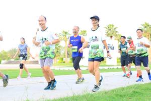 BIB: 
                            <button type="button" onclick="openModal(3681069)" class="btn btn-primary btn-sm float-right btn-popup" data-toggle="modal" data-target=".modal-high-quality">
                        <i class="fas fa-shopping-cart"></i> Add to Cart
                    </button>
                                            <button type="button" onclick="isThisMe(3681069, true)" class="btn btn-success btn-sm float-right btn-popup btn-isme hidden" data-toggle="tooltip" data-placement="bottom" title="นี่คือรูปของคุณใช่ไหม คลิกที่นี่เพื่อเอาเข้าอัลบั้ม">
                        <i class="fas fa-plus"></i> Add to album
                    </button>
                    <button type="button" onclick="isThisMe(3681069, false)" class="btn btn-warning btn-sm float-right btn-popup btn-isnotme hidden">
                        <i class="fas fa-ban"></i> Remove from album
                    </button>