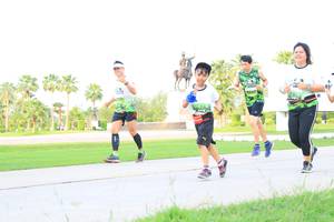 BIB: 
                            <button type="button" onclick="openModal(3682683)" class="btn btn-primary btn-sm float-right btn-popup" data-toggle="modal" data-target=".modal-high-quality">
                        <i class="fas fa-shopping-cart"></i> Add to Cart
                    </button>
                                            <button type="button" onclick="isThisMe(3682683, true)" class="btn btn-success btn-sm float-right btn-popup btn-isme hidden" data-toggle="tooltip" data-placement="bottom" title="นี่คือรูปของคุณใช่ไหม คลิกที่นี่เพื่อเอาเข้าอัลบั้ม">
                        <i class="fas fa-plus"></i> Add to album
                    </button>
                    <button type="button" onclick="isThisMe(3682683, false)" class="btn btn-warning btn-sm float-right btn-popup btn-isnotme hidden">
                        <i class="fas fa-ban"></i> Remove from album
                    </button>