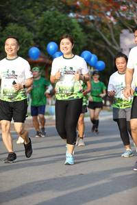 BIB: 
                            <button type="button" onclick="openModal(3623993)" class="btn btn-primary btn-sm float-right btn-popup" data-toggle="modal" data-target=".modal-high-quality">
                        <i class="fas fa-shopping-cart"></i> Add to Cart
                    </button>
                                            <button type="button" onclick="isThisMe(3623993, true)" class="btn btn-success btn-sm float-right btn-popup btn-isme hidden" data-toggle="tooltip" data-placement="bottom" title="นี่คือรูปของคุณใช่ไหม คลิกที่นี่เพื่อเอาเข้าอัลบั้ม">
                        <i class="fas fa-plus"></i> Add to album
                    </button>
                    <button type="button" onclick="isThisMe(3623993, false)" class="btn btn-warning btn-sm float-right btn-popup btn-isnotme hidden">
                        <i class="fas fa-ban"></i> Remove from album
                    </button>