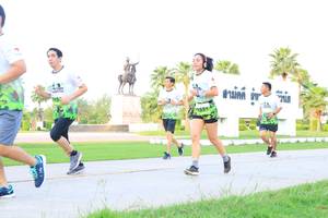 BIB: 1521
                            <button type="button" onclick="openModal(3677547)" class="btn btn-primary btn-sm float-right btn-popup" data-toggle="modal" data-target=".modal-high-quality">
                        <i class="fas fa-shopping-cart"></i> Add to Cart
                    </button>
                                            <button type="button" onclick="isThisMe(3677547, true)" class="btn btn-success btn-sm float-right btn-popup btn-isme hidden" data-toggle="tooltip" data-placement="bottom" title="นี่คือรูปของคุณใช่ไหม คลิกที่นี่เพื่อเอาเข้าอัลบั้ม">
                        <i class="fas fa-plus"></i> Add to album
                    </button>
                    <button type="button" onclick="isThisMe(3677547, false)" class="btn btn-warning btn-sm float-right btn-popup btn-isnotme hidden">
                        <i class="fas fa-ban"></i> Remove from album
                    </button>