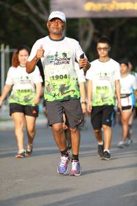 BIB: 1904, 1064
                            <button type="button" onclick="openModal(3621067)" class="btn btn-primary btn-sm float-right btn-popup" data-toggle="modal" data-target=".modal-high-quality">
                        <i class="fas fa-shopping-cart"></i> Add to Cart
                    </button>
                                            <button type="button" onclick="isThisMe(3621067, true)" class="btn btn-success btn-sm float-right btn-popup btn-isme hidden" data-toggle="tooltip" data-placement="bottom" title="นี่คือรูปของคุณใช่ไหม คลิกที่นี่เพื่อเอาเข้าอัลบั้ม">
                        <i class="fas fa-plus"></i> Add to album
                    </button>
                    <button type="button" onclick="isThisMe(3621067, false)" class="btn btn-warning btn-sm float-right btn-popup btn-isnotme hidden">
                        <i class="fas fa-ban"></i> Remove from album
                    </button>