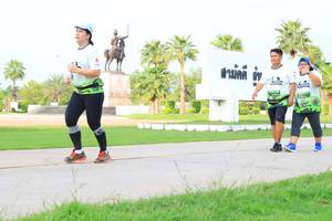 BIB: 
                            <button type="button" onclick="openModal(3698605)" class="btn btn-primary btn-sm float-right btn-popup" data-toggle="modal" data-target=".modal-high-quality">
                        <i class="fas fa-shopping-cart"></i> Add to Cart
                    </button>
                                            <button type="button" onclick="isThisMe(3698605, true)" class="btn btn-success btn-sm float-right btn-popup btn-isme hidden" data-toggle="tooltip" data-placement="bottom" title="นี่คือรูปของคุณใช่ไหม คลิกที่นี่เพื่อเอาเข้าอัลบั้ม">
                        <i class="fas fa-plus"></i> Add to album
                    </button>
                    <button type="button" onclick="isThisMe(3698605, false)" class="btn btn-warning btn-sm float-right btn-popup btn-isnotme hidden">
                        <i class="fas fa-ban"></i> Remove from album
                    </button>