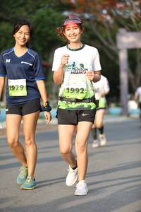 BIB: 979, 1992
                            <button type="button" onclick="openModal(3623702)" class="btn btn-primary btn-sm float-right btn-popup" data-toggle="modal" data-target=".modal-high-quality">
                        <i class="fas fa-shopping-cart"></i> Add to Cart
                    </button>
                                            <button type="button" onclick="isThisMe(3623702, true)" class="btn btn-success btn-sm float-right btn-popup btn-isme hidden" data-toggle="tooltip" data-placement="bottom" title="นี่คือรูปของคุณใช่ไหม คลิกที่นี่เพื่อเอาเข้าอัลบั้ม">
                        <i class="fas fa-plus"></i> Add to album
                    </button>
                    <button type="button" onclick="isThisMe(3623702, false)" class="btn btn-warning btn-sm float-right btn-popup btn-isnotme hidden">
                        <i class="fas fa-ban"></i> Remove from album
                    </button>