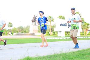 BIB: 2005
                            <button type="button" onclick="openModal(3677580)" class="btn btn-primary btn-sm float-right btn-popup" data-toggle="modal" data-target=".modal-high-quality">
                        <i class="fas fa-shopping-cart"></i> Add to Cart
                    </button>
                                            <button type="button" onclick="isThisMe(3677580, true)" class="btn btn-success btn-sm float-right btn-popup btn-isme hidden" data-toggle="tooltip" data-placement="bottom" title="นี่คือรูปของคุณใช่ไหม คลิกที่นี่เพื่อเอาเข้าอัลบั้ม">
                        <i class="fas fa-plus"></i> Add to album
                    </button>
                    <button type="button" onclick="isThisMe(3677580, false)" class="btn btn-warning btn-sm float-right btn-popup btn-isnotme hidden">
                        <i class="fas fa-ban"></i> Remove from album
                    </button>