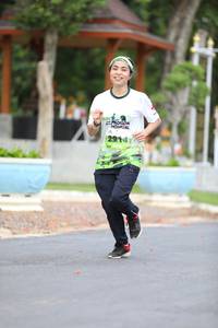 BIB: 
                            <button type="button" onclick="openModal(3632269)" class="btn btn-primary btn-sm float-right btn-popup" data-toggle="modal" data-target=".modal-high-quality">
                        <i class="fas fa-shopping-cart"></i> Add to Cart
                    </button>
                                            <button type="button" onclick="isThisMe(3632269, true)" class="btn btn-success btn-sm float-right btn-popup btn-isme hidden" data-toggle="tooltip" data-placement="bottom" title="นี่คือรูปของคุณใช่ไหม คลิกที่นี่เพื่อเอาเข้าอัลบั้ม">
                        <i class="fas fa-plus"></i> Add to album
                    </button>
                    <button type="button" onclick="isThisMe(3632269, false)" class="btn btn-warning btn-sm float-right btn-popup btn-isnotme hidden">
                        <i class="fas fa-ban"></i> Remove from album
                    </button>