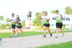 BIB: 
                            <button type="button" onclick="openModal(3700557)" class="btn btn-primary btn-sm float-right btn-popup" data-toggle="modal" data-target=".modal-high-quality">
                        <i class="fas fa-shopping-cart"></i> Add to Cart
                    </button>
                                            <button type="button" onclick="isThisMe(3700557, true)" class="btn btn-success btn-sm float-right btn-popup btn-isme hidden" data-toggle="tooltip" data-placement="bottom" title="นี่คือรูปของคุณใช่ไหม คลิกที่นี่เพื่อเอาเข้าอัลบั้ม">
                        <i class="fas fa-plus"></i> Add to album
                    </button>
                    <button type="button" onclick="isThisMe(3700557, false)" class="btn btn-warning btn-sm float-right btn-popup btn-isnotme hidden">
                        <i class="fas fa-ban"></i> Remove from album
                    </button>