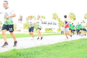 BIB: 
                            <button type="button" onclick="openModal(3689560)" class="btn btn-primary btn-sm float-right btn-popup" data-toggle="modal" data-target=".modal-high-quality">
                        <i class="fas fa-shopping-cart"></i> Add to Cart
                    </button>
                                            <button type="button" onclick="isThisMe(3689560, true)" class="btn btn-success btn-sm float-right btn-popup btn-isme hidden" data-toggle="tooltip" data-placement="bottom" title="นี่คือรูปของคุณใช่ไหม คลิกที่นี่เพื่อเอาเข้าอัลบั้ม">
                        <i class="fas fa-plus"></i> Add to album
                    </button>
                    <button type="button" onclick="isThisMe(3689560, false)" class="btn btn-warning btn-sm float-right btn-popup btn-isnotme hidden">
                        <i class="fas fa-ban"></i> Remove from album
                    </button>