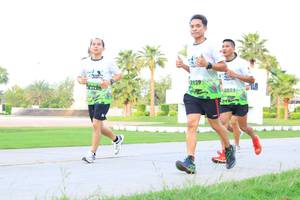 BIB: 2129, 2023
                            <button type="button" onclick="openModal(3674902)" class="btn btn-primary btn-sm float-right btn-popup" data-toggle="modal" data-target=".modal-high-quality">
                        <i class="fas fa-shopping-cart"></i> Add to Cart
                    </button>
                                            <button type="button" onclick="isThisMe(3674902, true)" class="btn btn-success btn-sm float-right btn-popup btn-isme hidden" data-toggle="tooltip" data-placement="bottom" title="นี่คือรูปของคุณใช่ไหม คลิกที่นี่เพื่อเอาเข้าอัลบั้ม">
                        <i class="fas fa-plus"></i> Add to album
                    </button>
                    <button type="button" onclick="isThisMe(3674902, false)" class="btn btn-warning btn-sm float-right btn-popup btn-isnotme hidden">
                        <i class="fas fa-ban"></i> Remove from album
                    </button>