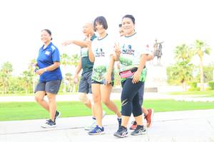 BIB: 
                            <button type="button" onclick="openModal(3692890)" class="btn btn-primary btn-sm float-right btn-popup" data-toggle="modal" data-target=".modal-high-quality">
                        <i class="fas fa-shopping-cart"></i> Add to Cart
                    </button>
                                            <button type="button" onclick="isThisMe(3692890, true)" class="btn btn-success btn-sm float-right btn-popup btn-isme hidden" data-toggle="tooltip" data-placement="bottom" title="นี่คือรูปของคุณใช่ไหม คลิกที่นี่เพื่อเอาเข้าอัลบั้ม">
                        <i class="fas fa-plus"></i> Add to album
                    </button>
                    <button type="button" onclick="isThisMe(3692890, false)" class="btn btn-warning btn-sm float-right btn-popup btn-isnotme hidden">
                        <i class="fas fa-ban"></i> Remove from album
                    </button>