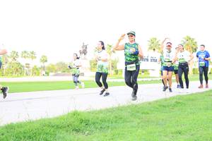 BIB: 
                            <button type="button" onclick="openModal(3687589)" class="btn btn-primary btn-sm float-right btn-popup" data-toggle="modal" data-target=".modal-high-quality">
                        <i class="fas fa-shopping-cart"></i> Add to Cart
                    </button>
                                            <button type="button" onclick="isThisMe(3687589, true)" class="btn btn-success btn-sm float-right btn-popup btn-isme hidden" data-toggle="tooltip" data-placement="bottom" title="นี่คือรูปของคุณใช่ไหม คลิกที่นี่เพื่อเอาเข้าอัลบั้ม">
                        <i class="fas fa-plus"></i> Add to album
                    </button>
                    <button type="button" onclick="isThisMe(3687589, false)" class="btn btn-warning btn-sm float-right btn-popup btn-isnotme hidden">
                        <i class="fas fa-ban"></i> Remove from album
                    </button>