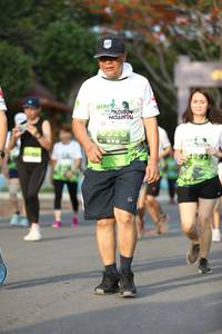 BIB: 
                            <button type="button" onclick="openModal(3621439)" class="btn btn-primary btn-sm float-right btn-popup" data-toggle="modal" data-target=".modal-high-quality">
                        <i class="fas fa-shopping-cart"></i> Add to Cart
                    </button>
                                            <button type="button" onclick="isThisMe(3621439, true)" class="btn btn-success btn-sm float-right btn-popup btn-isme hidden" data-toggle="tooltip" data-placement="bottom" title="นี่คือรูปของคุณใช่ไหม คลิกที่นี่เพื่อเอาเข้าอัลบั้ม">
                        <i class="fas fa-plus"></i> Add to album
                    </button>
                    <button type="button" onclick="isThisMe(3621439, false)" class="btn btn-warning btn-sm float-right btn-popup btn-isnotme hidden">
                        <i class="fas fa-ban"></i> Remove from album
                    </button>