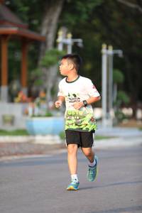 BIB: 
                            <button type="button" onclick="openModal(3598270)" class="btn btn-primary btn-sm float-right btn-popup" data-toggle="modal" data-target=".modal-high-quality">
                        <i class="fas fa-shopping-cart"></i> Add to Cart
                    </button>
                                            <button type="button" onclick="isThisMe(3598270, true)" class="btn btn-success btn-sm float-right btn-popup btn-isme hidden" data-toggle="tooltip" data-placement="bottom" title="นี่คือรูปของคุณใช่ไหม คลิกที่นี่เพื่อเอาเข้าอัลบั้ม">
                        <i class="fas fa-plus"></i> Add to album
                    </button>
                    <button type="button" onclick="isThisMe(3598270, false)" class="btn btn-warning btn-sm float-right btn-popup btn-isnotme hidden">
                        <i class="fas fa-ban"></i> Remove from album
                    </button>