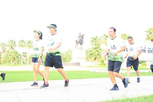 BIB: 
                            <button type="button" onclick="openModal(3693075)" class="btn btn-primary btn-sm float-right btn-popup" data-toggle="modal" data-target=".modal-high-quality">
                        <i class="fas fa-shopping-cart"></i> Add to Cart
                    </button>
                                            <button type="button" onclick="isThisMe(3693075, true)" class="btn btn-success btn-sm float-right btn-popup btn-isme hidden" data-toggle="tooltip" data-placement="bottom" title="นี่คือรูปของคุณใช่ไหม คลิกที่นี่เพื่อเอาเข้าอัลบั้ม">
                        <i class="fas fa-plus"></i> Add to album
                    </button>
                    <button type="button" onclick="isThisMe(3693075, false)" class="btn btn-warning btn-sm float-right btn-popup btn-isnotme hidden">
                        <i class="fas fa-ban"></i> Remove from album
                    </button>