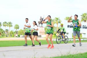 BIB: 
                            <button type="button" onclick="openModal(3700124)" class="btn btn-primary btn-sm float-right btn-popup" data-toggle="modal" data-target=".modal-high-quality">
                        <i class="fas fa-shopping-cart"></i> Add to Cart
                    </button>
                                            <button type="button" onclick="isThisMe(3700124, true)" class="btn btn-success btn-sm float-right btn-popup btn-isme hidden" data-toggle="tooltip" data-placement="bottom" title="นี่คือรูปของคุณใช่ไหม คลิกที่นี่เพื่อเอาเข้าอัลบั้ม">
                        <i class="fas fa-plus"></i> Add to album
                    </button>
                    <button type="button" onclick="isThisMe(3700124, false)" class="btn btn-warning btn-sm float-right btn-popup btn-isnotme hidden">
                        <i class="fas fa-ban"></i> Remove from album
                    </button>