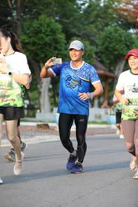 BIB: 
                            <button type="button" onclick="openModal(3600726)" class="btn btn-primary btn-sm float-right btn-popup" data-toggle="modal" data-target=".modal-high-quality">
                        <i class="fas fa-shopping-cart"></i> Add to Cart
                    </button>
                                            <button type="button" onclick="isThisMe(3600726, true)" class="btn btn-success btn-sm float-right btn-popup btn-isme hidden" data-toggle="tooltip" data-placement="bottom" title="นี่คือรูปของคุณใช่ไหม คลิกที่นี่เพื่อเอาเข้าอัลบั้ม">
                        <i class="fas fa-plus"></i> Add to album
                    </button>
                    <button type="button" onclick="isThisMe(3600726, false)" class="btn btn-warning btn-sm float-right btn-popup btn-isnotme hidden">
                        <i class="fas fa-ban"></i> Remove from album
                    </button>