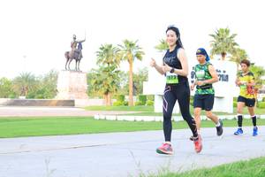 BIB: 1873
                            <button type="button" onclick="openModal(3673414)" class="btn btn-primary btn-sm float-right btn-popup" data-toggle="modal" data-target=".modal-high-quality">
                        <i class="fas fa-shopping-cart"></i> Add to Cart
                    </button>
                                            <button type="button" onclick="isThisMe(3673414, true)" class="btn btn-success btn-sm float-right btn-popup btn-isme hidden" data-toggle="tooltip" data-placement="bottom" title="นี่คือรูปของคุณใช่ไหม คลิกที่นี่เพื่อเอาเข้าอัลบั้ม">
                        <i class="fas fa-plus"></i> Add to album
                    </button>
                    <button type="button" onclick="isThisMe(3673414, false)" class="btn btn-warning btn-sm float-right btn-popup btn-isnotme hidden">
                        <i class="fas fa-ban"></i> Remove from album
                    </button>