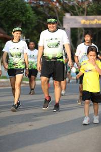 BIB: 
                            <button type="button" onclick="openModal(3618876)" class="btn btn-primary btn-sm float-right btn-popup" data-toggle="modal" data-target=".modal-high-quality">
                        <i class="fas fa-shopping-cart"></i> Add to Cart
                    </button>
                                            <button type="button" onclick="isThisMe(3618876, true)" class="btn btn-success btn-sm float-right btn-popup btn-isme hidden" data-toggle="tooltip" data-placement="bottom" title="นี่คือรูปของคุณใช่ไหม คลิกที่นี่เพื่อเอาเข้าอัลบั้ม">
                        <i class="fas fa-plus"></i> Add to album
                    </button>
                    <button type="button" onclick="isThisMe(3618876, false)" class="btn btn-warning btn-sm float-right btn-popup btn-isnotme hidden">
                        <i class="fas fa-ban"></i> Remove from album
                    </button>