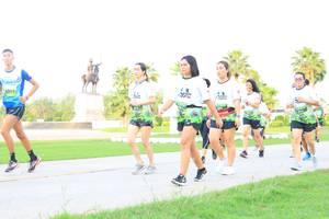 BIB: 
                            <button type="button" onclick="openModal(3683165)" class="btn btn-primary btn-sm float-right btn-popup" data-toggle="modal" data-target=".modal-high-quality">
                        <i class="fas fa-shopping-cart"></i> Add to Cart
                    </button>
                                            <button type="button" onclick="isThisMe(3683165, true)" class="btn btn-success btn-sm float-right btn-popup btn-isme hidden" data-toggle="tooltip" data-placement="bottom" title="นี่คือรูปของคุณใช่ไหม คลิกที่นี่เพื่อเอาเข้าอัลบั้ม">
                        <i class="fas fa-plus"></i> Add to album
                    </button>
                    <button type="button" onclick="isThisMe(3683165, false)" class="btn btn-warning btn-sm float-right btn-popup btn-isnotme hidden">
                        <i class="fas fa-ban"></i> Remove from album
                    </button>