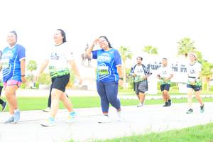 BIB: 556, 580
                            <button type="button" onclick="openModal(3693118)" class="btn btn-primary btn-sm float-right btn-popup" data-toggle="modal" data-target=".modal-high-quality">
                        <i class="fas fa-shopping-cart"></i> Add to Cart
                    </button>
                                            <button type="button" onclick="isThisMe(3693118, true)" class="btn btn-success btn-sm float-right btn-popup btn-isme hidden" data-toggle="tooltip" data-placement="bottom" title="นี่คือรูปของคุณใช่ไหม คลิกที่นี่เพื่อเอาเข้าอัลบั้ม">
                        <i class="fas fa-plus"></i> Add to album
                    </button>
                    <button type="button" onclick="isThisMe(3693118, false)" class="btn btn-warning btn-sm float-right btn-popup btn-isnotme hidden">
                        <i class="fas fa-ban"></i> Remove from album
                    </button>