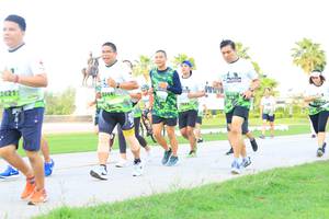 BIB: 2421
                            <button type="button" onclick="openModal(3683327)" class="btn btn-primary btn-sm float-right btn-popup" data-toggle="modal" data-target=".modal-high-quality">
                        <i class="fas fa-shopping-cart"></i> Add to Cart
                    </button>
                                            <button type="button" onclick="isThisMe(3683327, true)" class="btn btn-success btn-sm float-right btn-popup btn-isme hidden" data-toggle="tooltip" data-placement="bottom" title="นี่คือรูปของคุณใช่ไหม คลิกที่นี่เพื่อเอาเข้าอัลบั้ม">
                        <i class="fas fa-plus"></i> Add to album
                    </button>
                    <button type="button" onclick="isThisMe(3683327, false)" class="btn btn-warning btn-sm float-right btn-popup btn-isnotme hidden">
                        <i class="fas fa-ban"></i> Remove from album
                    </button>