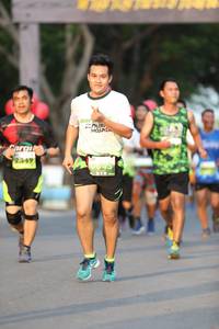 BIB: 2349
                            <button type="button" onclick="openModal(3598772)" class="btn btn-primary btn-sm float-right btn-popup" data-toggle="modal" data-target=".modal-high-quality">
                        <i class="fas fa-shopping-cart"></i> Add to Cart
                    </button>
                                            <button type="button" onclick="isThisMe(3598772, true)" class="btn btn-success btn-sm float-right btn-popup btn-isme hidden" data-toggle="tooltip" data-placement="bottom" title="นี่คือรูปของคุณใช่ไหม คลิกที่นี่เพื่อเอาเข้าอัลบั้ม">
                        <i class="fas fa-plus"></i> Add to album
                    </button>
                    <button type="button" onclick="isThisMe(3598772, false)" class="btn btn-warning btn-sm float-right btn-popup btn-isnotme hidden">
                        <i class="fas fa-ban"></i> Remove from album
                    </button>