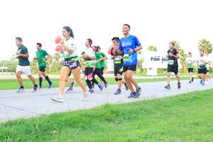 BIB: 
                            <button type="button" onclick="openModal(3676562)" class="btn btn-primary btn-sm float-right btn-popup" data-toggle="modal" data-target=".modal-high-quality">
                        <i class="fas fa-shopping-cart"></i> Add to Cart
                    </button>
                                            <button type="button" onclick="isThisMe(3676562, true)" class="btn btn-success btn-sm float-right btn-popup btn-isme hidden" data-toggle="tooltip" data-placement="bottom" title="นี่คือรูปของคุณใช่ไหม คลิกที่นี่เพื่อเอาเข้าอัลบั้ม">
                        <i class="fas fa-plus"></i> Add to album
                    </button>
                    <button type="button" onclick="isThisMe(3676562, false)" class="btn btn-warning btn-sm float-right btn-popup btn-isnotme hidden">
                        <i class="fas fa-ban"></i> Remove from album
                    </button>