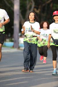 BIB: 
                            <button type="button" onclick="openModal(3624449)" class="btn btn-primary btn-sm float-right btn-popup" data-toggle="modal" data-target=".modal-high-quality">
                        <i class="fas fa-shopping-cart"></i> Add to Cart
                    </button>
                                            <button type="button" onclick="isThisMe(3624449, true)" class="btn btn-success btn-sm float-right btn-popup btn-isme hidden" data-toggle="tooltip" data-placement="bottom" title="นี่คือรูปของคุณใช่ไหม คลิกที่นี่เพื่อเอาเข้าอัลบั้ม">
                        <i class="fas fa-plus"></i> Add to album
                    </button>
                    <button type="button" onclick="isThisMe(3624449, false)" class="btn btn-warning btn-sm float-right btn-popup btn-isnotme hidden">
                        <i class="fas fa-ban"></i> Remove from album
                    </button>