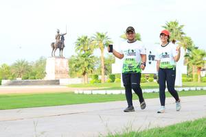 BIB: 
                            <button type="button" onclick="openModal(3698510)" class="btn btn-primary btn-sm float-right btn-popup" data-toggle="modal" data-target=".modal-high-quality">
                        <i class="fas fa-shopping-cart"></i> Add to Cart
                    </button>
                                            <button type="button" onclick="isThisMe(3698510, true)" class="btn btn-success btn-sm float-right btn-popup btn-isme hidden" data-toggle="tooltip" data-placement="bottom" title="นี่คือรูปของคุณใช่ไหม คลิกที่นี่เพื่อเอาเข้าอัลบั้ม">
                        <i class="fas fa-plus"></i> Add to album
                    </button>
                    <button type="button" onclick="isThisMe(3698510, false)" class="btn btn-warning btn-sm float-right btn-popup btn-isnotme hidden">
                        <i class="fas fa-ban"></i> Remove from album
                    </button>