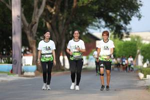 BIB: 
                            <button type="button" onclick="openModal(3627495)" class="btn btn-primary btn-sm float-right btn-popup" data-toggle="modal" data-target=".modal-high-quality">
                        <i class="fas fa-shopping-cart"></i> Add to Cart
                    </button>
                                            <button type="button" onclick="isThisMe(3627495, true)" class="btn btn-success btn-sm float-right btn-popup btn-isme hidden" data-toggle="tooltip" data-placement="bottom" title="นี่คือรูปของคุณใช่ไหม คลิกที่นี่เพื่อเอาเข้าอัลบั้ม">
                        <i class="fas fa-plus"></i> Add to album
                    </button>
                    <button type="button" onclick="isThisMe(3627495, false)" class="btn btn-warning btn-sm float-right btn-popup btn-isnotme hidden">
                        <i class="fas fa-ban"></i> Remove from album
                    </button>