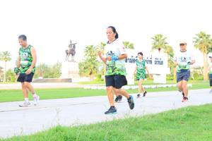 BIB: 
                            <button type="button" onclick="openModal(3680774)" class="btn btn-primary btn-sm float-right btn-popup" data-toggle="modal" data-target=".modal-high-quality">
                        <i class="fas fa-shopping-cart"></i> Add to Cart
                    </button>
                                            <button type="button" onclick="isThisMe(3680774, true)" class="btn btn-success btn-sm float-right btn-popup btn-isme hidden" data-toggle="tooltip" data-placement="bottom" title="นี่คือรูปของคุณใช่ไหม คลิกที่นี่เพื่อเอาเข้าอัลบั้ม">
                        <i class="fas fa-plus"></i> Add to album
                    </button>
                    <button type="button" onclick="isThisMe(3680774, false)" class="btn btn-warning btn-sm float-right btn-popup btn-isnotme hidden">
                        <i class="fas fa-ban"></i> Remove from album
                    </button>