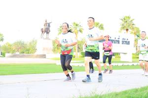 BIB: 1723
                            <button type="button" onclick="openModal(3684015)" class="btn btn-primary btn-sm float-right btn-popup" data-toggle="modal" data-target=".modal-high-quality">
                        <i class="fas fa-shopping-cart"></i> Add to Cart
                    </button>
                                            <button type="button" onclick="isThisMe(3684015, true)" class="btn btn-success btn-sm float-right btn-popup btn-isme hidden" data-toggle="tooltip" data-placement="bottom" title="นี่คือรูปของคุณใช่ไหม คลิกที่นี่เพื่อเอาเข้าอัลบั้ม">
                        <i class="fas fa-plus"></i> Add to album
                    </button>
                    <button type="button" onclick="isThisMe(3684015, false)" class="btn btn-warning btn-sm float-right btn-popup btn-isnotme hidden">
                        <i class="fas fa-ban"></i> Remove from album
                    </button>