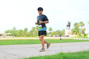 BIB: 1543
                            <button type="button" onclick="openModal(3699348)" class="btn btn-primary btn-sm float-right btn-popup" data-toggle="modal" data-target=".modal-high-quality">
                        <i class="fas fa-shopping-cart"></i> Add to Cart
                    </button>
                                            <button type="button" onclick="isThisMe(3699348, true)" class="btn btn-success btn-sm float-right btn-popup btn-isme hidden" data-toggle="tooltip" data-placement="bottom" title="นี่คือรูปของคุณใช่ไหม คลิกที่นี่เพื่อเอาเข้าอัลบั้ม">
                        <i class="fas fa-plus"></i> Add to album
                    </button>
                    <button type="button" onclick="isThisMe(3699348, false)" class="btn btn-warning btn-sm float-right btn-popup btn-isnotme hidden">
                        <i class="fas fa-ban"></i> Remove from album
                    </button>