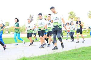 BIB: 1660, 663
                            <button type="button" onclick="openModal(3686053)" class="btn btn-primary btn-sm float-right btn-popup" data-toggle="modal" data-target=".modal-high-quality">
                        <i class="fas fa-shopping-cart"></i> Add to Cart
                    </button>
                                            <button type="button" onclick="isThisMe(3686053, true)" class="btn btn-success btn-sm float-right btn-popup btn-isme hidden" data-toggle="tooltip" data-placement="bottom" title="นี่คือรูปของคุณใช่ไหม คลิกที่นี่เพื่อเอาเข้าอัลบั้ม">
                        <i class="fas fa-plus"></i> Add to album
                    </button>
                    <button type="button" onclick="isThisMe(3686053, false)" class="btn btn-warning btn-sm float-right btn-popup btn-isnotme hidden">
                        <i class="fas fa-ban"></i> Remove from album
                    </button>