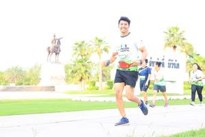 BIB: 
                            <button type="button" onclick="openModal(3689838)" class="btn btn-primary btn-sm float-right btn-popup" data-toggle="modal" data-target=".modal-high-quality">
                        <i class="fas fa-shopping-cart"></i> Add to Cart
                    </button>
                                            <button type="button" onclick="isThisMe(3689838, true)" class="btn btn-success btn-sm float-right btn-popup btn-isme hidden" data-toggle="tooltip" data-placement="bottom" title="นี่คือรูปของคุณใช่ไหม คลิกที่นี่เพื่อเอาเข้าอัลบั้ม">
                        <i class="fas fa-plus"></i> Add to album
                    </button>
                    <button type="button" onclick="isThisMe(3689838, false)" class="btn btn-warning btn-sm float-right btn-popup btn-isnotme hidden">
                        <i class="fas fa-ban"></i> Remove from album
                    </button>