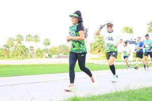 BIB: 
                            <button type="button" onclick="openModal(3683815)" class="btn btn-primary btn-sm float-right btn-popup" data-toggle="modal" data-target=".modal-high-quality">
                        <i class="fas fa-shopping-cart"></i> Add to Cart
                    </button>
                                            <button type="button" onclick="isThisMe(3683815, true)" class="btn btn-success btn-sm float-right btn-popup btn-isme hidden" data-toggle="tooltip" data-placement="bottom" title="นี่คือรูปของคุณใช่ไหม คลิกที่นี่เพื่อเอาเข้าอัลบั้ม">
                        <i class="fas fa-plus"></i> Add to album
                    </button>
                    <button type="button" onclick="isThisMe(3683815, false)" class="btn btn-warning btn-sm float-right btn-popup btn-isnotme hidden">
                        <i class="fas fa-ban"></i> Remove from album
                    </button>