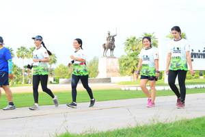 BIB: 
                            <button type="button" onclick="openModal(3699984)" class="btn btn-primary btn-sm float-right btn-popup" data-toggle="modal" data-target=".modal-high-quality">
                        <i class="fas fa-shopping-cart"></i> Add to Cart
                    </button>
                                            <button type="button" onclick="isThisMe(3699984, true)" class="btn btn-success btn-sm float-right btn-popup btn-isme hidden" data-toggle="tooltip" data-placement="bottom" title="นี่คือรูปของคุณใช่ไหม คลิกที่นี่เพื่อเอาเข้าอัลบั้ม">
                        <i class="fas fa-plus"></i> Add to album
                    </button>
                    <button type="button" onclick="isThisMe(3699984, false)" class="btn btn-warning btn-sm float-right btn-popup btn-isnotme hidden">
                        <i class="fas fa-ban"></i> Remove from album
                    </button>