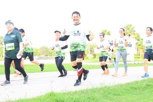 BIB: 
                            <button type="button" onclick="openModal(3691682)" class="btn btn-primary btn-sm float-right btn-popup" data-toggle="modal" data-target=".modal-high-quality">
                        <i class="fas fa-shopping-cart"></i> Add to Cart
                    </button>
                                            <button type="button" onclick="isThisMe(3691682, true)" class="btn btn-success btn-sm float-right btn-popup btn-isme hidden" data-toggle="tooltip" data-placement="bottom" title="นี่คือรูปของคุณใช่ไหม คลิกที่นี่เพื่อเอาเข้าอัลบั้ม">
                        <i class="fas fa-plus"></i> Add to album
                    </button>
                    <button type="button" onclick="isThisMe(3691682, false)" class="btn btn-warning btn-sm float-right btn-popup btn-isnotme hidden">
                        <i class="fas fa-ban"></i> Remove from album
                    </button>