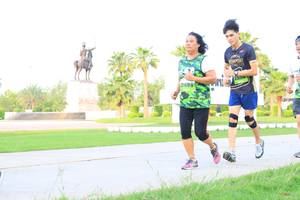 BIB: 2484
                            <button type="button" onclick="openModal(3679875)" class="btn btn-primary btn-sm float-right btn-popup" data-toggle="modal" data-target=".modal-high-quality">
                        <i class="fas fa-shopping-cart"></i> Add to Cart
                    </button>
                                            <button type="button" onclick="isThisMe(3679875, true)" class="btn btn-success btn-sm float-right btn-popup btn-isme hidden" data-toggle="tooltip" data-placement="bottom" title="นี่คือรูปของคุณใช่ไหม คลิกที่นี่เพื่อเอาเข้าอัลบั้ม">
                        <i class="fas fa-plus"></i> Add to album
                    </button>
                    <button type="button" onclick="isThisMe(3679875, false)" class="btn btn-warning btn-sm float-right btn-popup btn-isnotme hidden">
                        <i class="fas fa-ban"></i> Remove from album
                    </button>