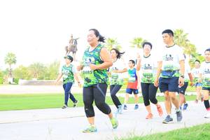 BIB: 2485
                            <button type="button" onclick="openModal(3685569)" class="btn btn-primary btn-sm float-right btn-popup" data-toggle="modal" data-target=".modal-high-quality">
                        <i class="fas fa-shopping-cart"></i> Add to Cart
                    </button>
                                            <button type="button" onclick="isThisMe(3685569, true)" class="btn btn-success btn-sm float-right btn-popup btn-isme hidden" data-toggle="tooltip" data-placement="bottom" title="นี่คือรูปของคุณใช่ไหม คลิกที่นี่เพื่อเอาเข้าอัลบั้ม">
                        <i class="fas fa-plus"></i> Add to album
                    </button>
                    <button type="button" onclick="isThisMe(3685569, false)" class="btn btn-warning btn-sm float-right btn-popup btn-isnotme hidden">
                        <i class="fas fa-ban"></i> Remove from album
                    </button>