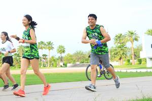 BIB: 
                            <button type="button" onclick="openModal(3700135)" class="btn btn-primary btn-sm float-right btn-popup" data-toggle="modal" data-target=".modal-high-quality">
                        <i class="fas fa-shopping-cart"></i> Add to Cart
                    </button>
                                            <button type="button" onclick="isThisMe(3700135, true)" class="btn btn-success btn-sm float-right btn-popup btn-isme hidden" data-toggle="tooltip" data-placement="bottom" title="นี่คือรูปของคุณใช่ไหม คลิกที่นี่เพื่อเอาเข้าอัลบั้ม">
                        <i class="fas fa-plus"></i> Add to album
                    </button>
                    <button type="button" onclick="isThisMe(3700135, false)" class="btn btn-warning btn-sm float-right btn-popup btn-isnotme hidden">
                        <i class="fas fa-ban"></i> Remove from album
                    </button>