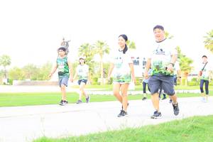 BIB: 
                            <button type="button" onclick="openModal(3692350)" class="btn btn-primary btn-sm float-right btn-popup" data-toggle="modal" data-target=".modal-high-quality">
                        <i class="fas fa-shopping-cart"></i> Add to Cart
                    </button>
                                            <button type="button" onclick="isThisMe(3692350, true)" class="btn btn-success btn-sm float-right btn-popup btn-isme hidden" data-toggle="tooltip" data-placement="bottom" title="นี่คือรูปของคุณใช่ไหม คลิกที่นี่เพื่อเอาเข้าอัลบั้ม">
                        <i class="fas fa-plus"></i> Add to album
                    </button>
                    <button type="button" onclick="isThisMe(3692350, false)" class="btn btn-warning btn-sm float-right btn-popup btn-isnotme hidden">
                        <i class="fas fa-ban"></i> Remove from album
                    </button>