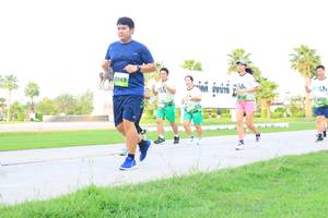 BIB: 2165
                            <button type="button" onclick="openModal(3680260)" class="btn btn-primary btn-sm float-right btn-popup" data-toggle="modal" data-target=".modal-high-quality">
                        <i class="fas fa-shopping-cart"></i> Add to Cart
                    </button>
                                            <button type="button" onclick="isThisMe(3680260, true)" class="btn btn-success btn-sm float-right btn-popup btn-isme hidden" data-toggle="tooltip" data-placement="bottom" title="นี่คือรูปของคุณใช่ไหม คลิกที่นี่เพื่อเอาเข้าอัลบั้ม">
                        <i class="fas fa-plus"></i> Add to album
                    </button>
                    <button type="button" onclick="isThisMe(3680260, false)" class="btn btn-warning btn-sm float-right btn-popup btn-isnotme hidden">
                        <i class="fas fa-ban"></i> Remove from album
                    </button>