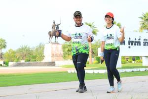 BIB: 1316
                            <button type="button" onclick="openModal(3698572)" class="btn btn-primary btn-sm float-right btn-popup" data-toggle="modal" data-target=".modal-high-quality">
                        <i class="fas fa-shopping-cart"></i> Add to Cart
                    </button>
                                            <button type="button" onclick="isThisMe(3698572, true)" class="btn btn-success btn-sm float-right btn-popup btn-isme hidden" data-toggle="tooltip" data-placement="bottom" title="นี่คือรูปของคุณใช่ไหม คลิกที่นี่เพื่อเอาเข้าอัลบั้ม">
                        <i class="fas fa-plus"></i> Add to album
                    </button>
                    <button type="button" onclick="isThisMe(3698572, false)" class="btn btn-warning btn-sm float-right btn-popup btn-isnotme hidden">
                        <i class="fas fa-ban"></i> Remove from album
                    </button>